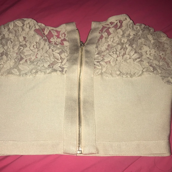 White cream crop top - Picture 3 of 3